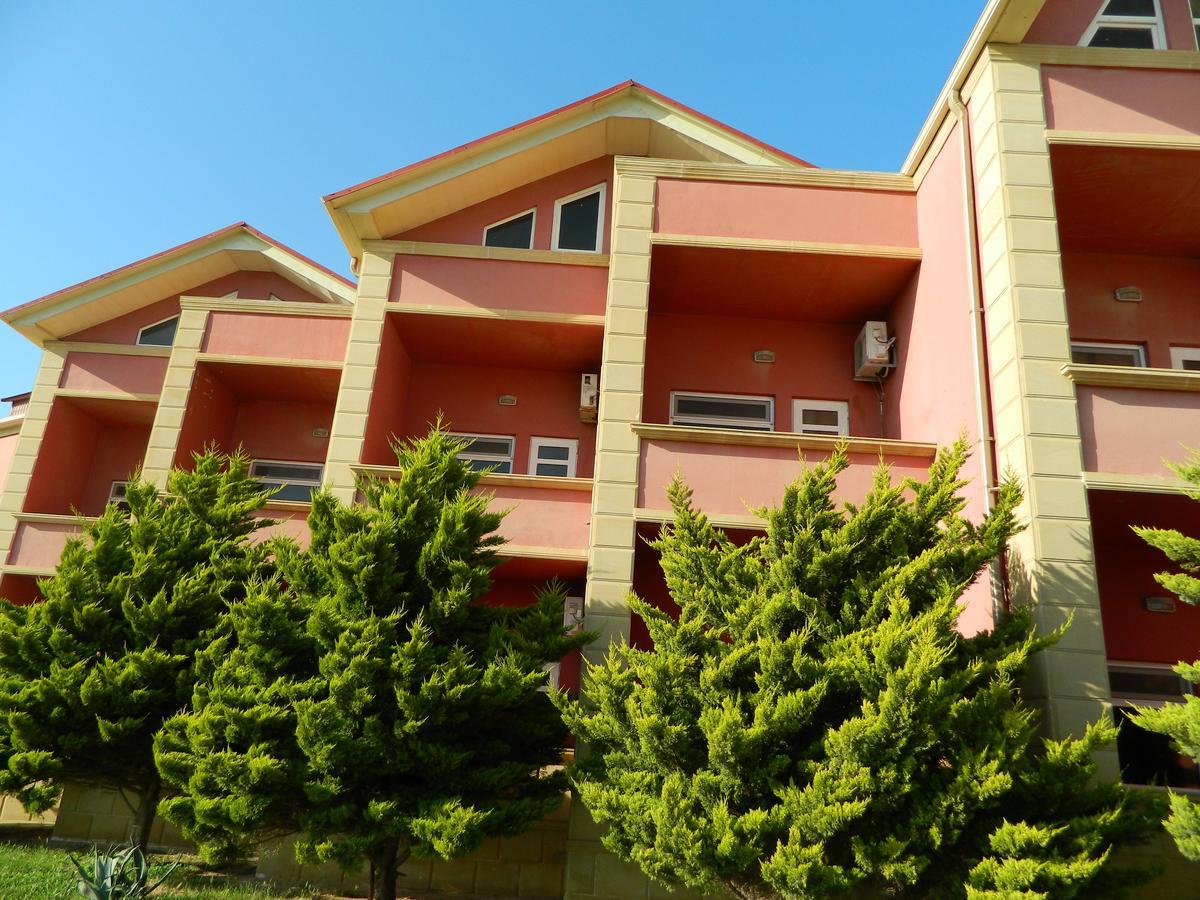 Mavi Dalga Beach Hotel Lokbatan 外观 照片
