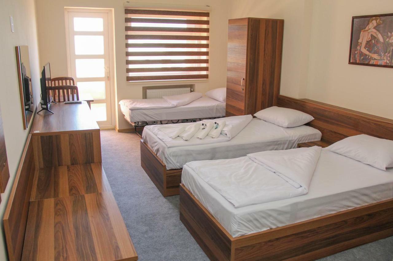 Mavi Dalga Beach Hotel Lokbatan 外观 照片